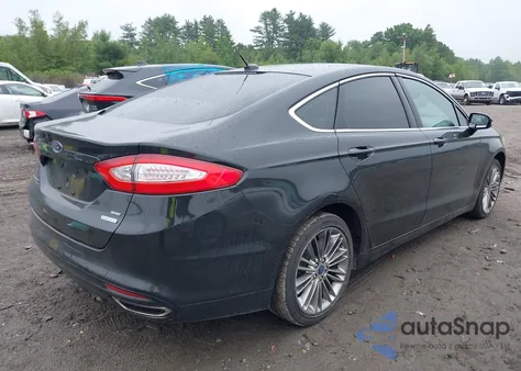 2014 Ford Fusion Se z USA, uszkodzony, nr VIN 3FA6P0H91ER381847
